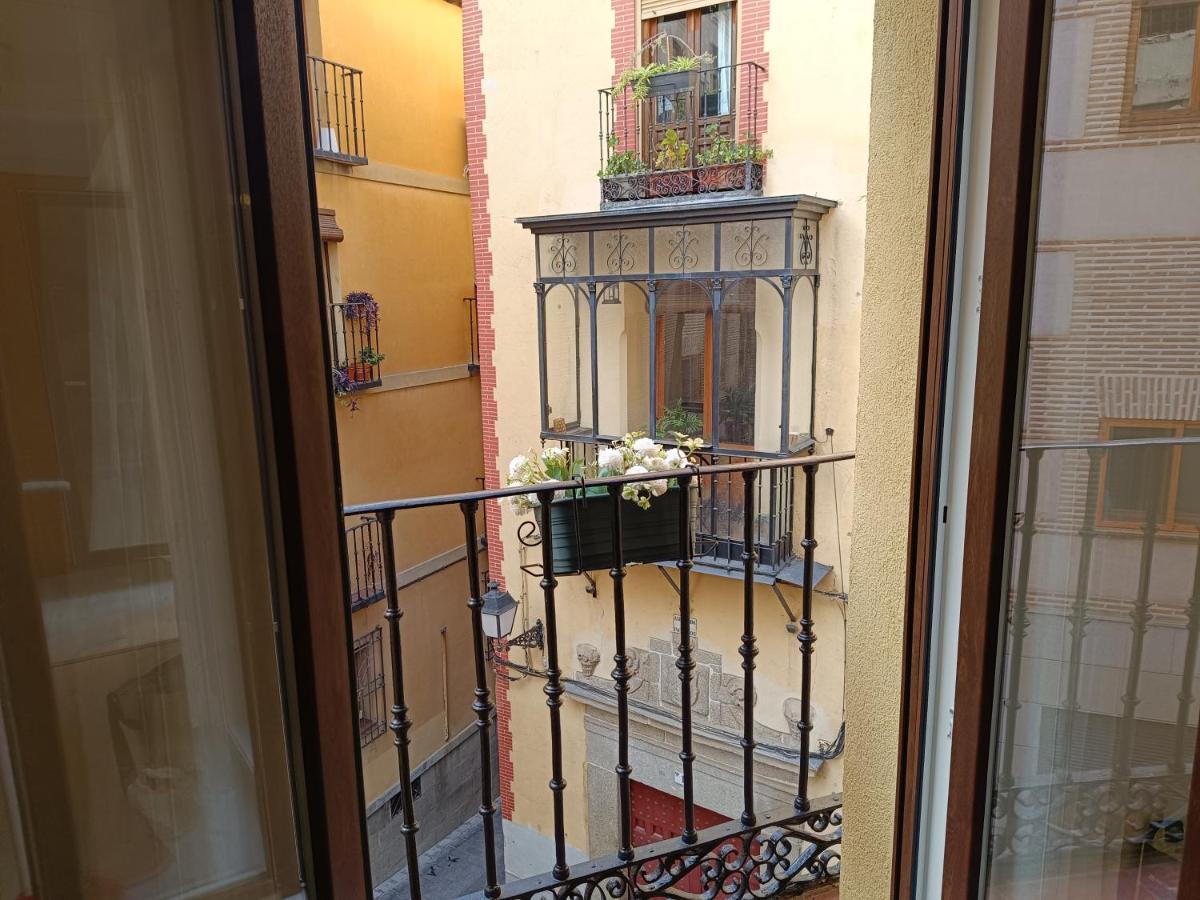 Cristo Del Rocio - Parking Gratis Apartment Толедо Екстериор снимка